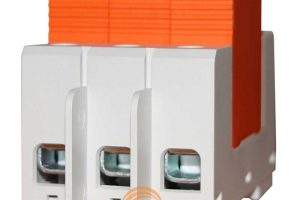 Chống sét lan truyền cho điện năng lượng mặt trời 3 pha