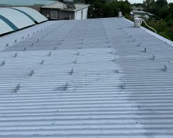 Bát Z lắp pin năng lượng mặt trời